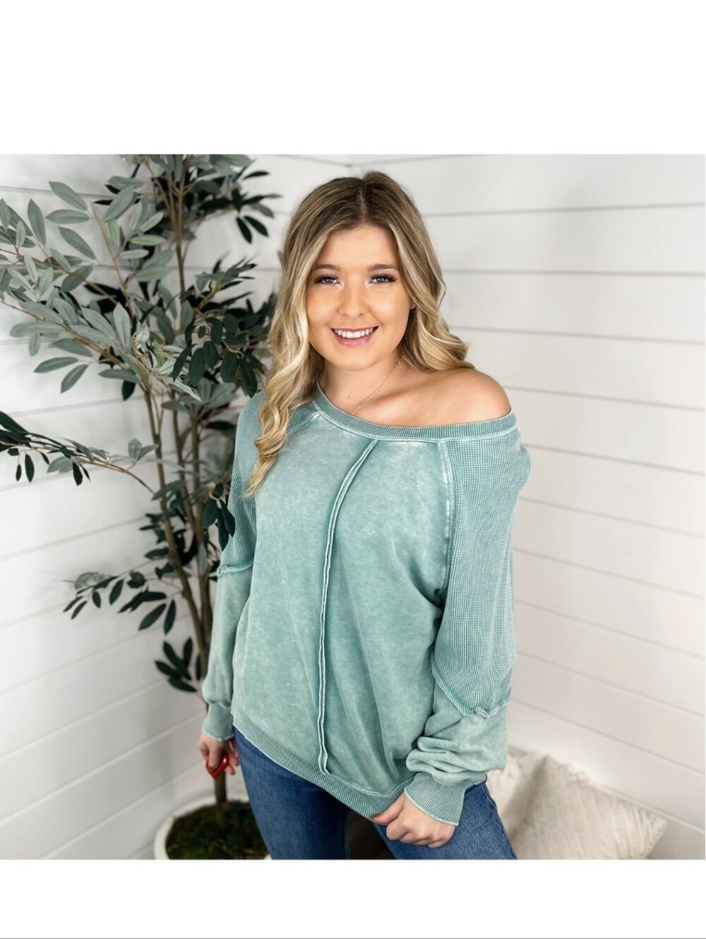 Mixed Material Sweatshirt With Exposed Seam Size XL